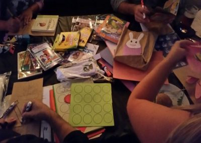 Millennials Raise a Glass at Books ‘n Brews