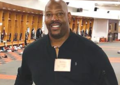 Ex-NFL Player Scores in New Career